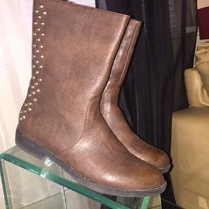 Brown stud boots